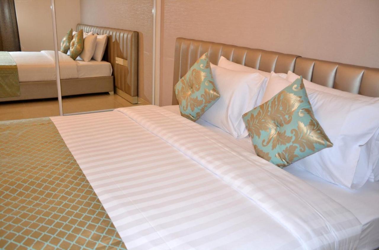 The Lodge Suites Μανάμα Εξωτερικό φωτογραφία