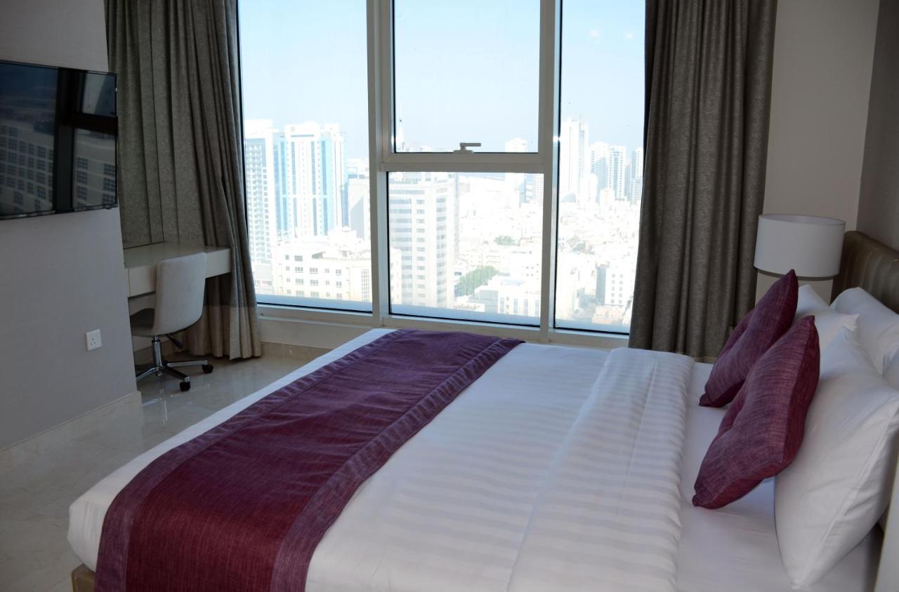The Lodge Suites Μανάμα Εξωτερικό φωτογραφία