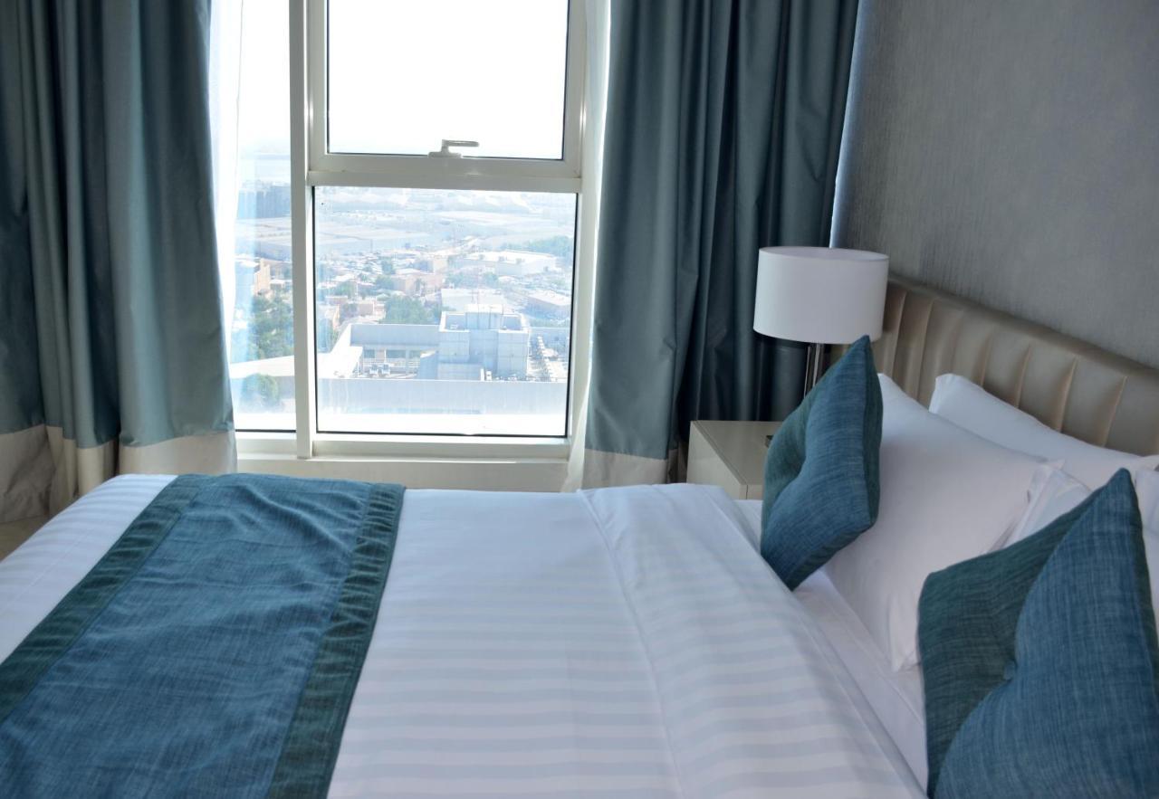 The Lodge Suites Μανάμα Εξωτερικό φωτογραφία