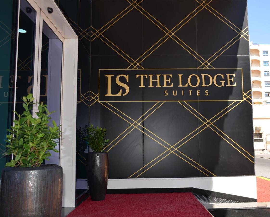The Lodge Suites Μανάμα Εξωτερικό φωτογραφία