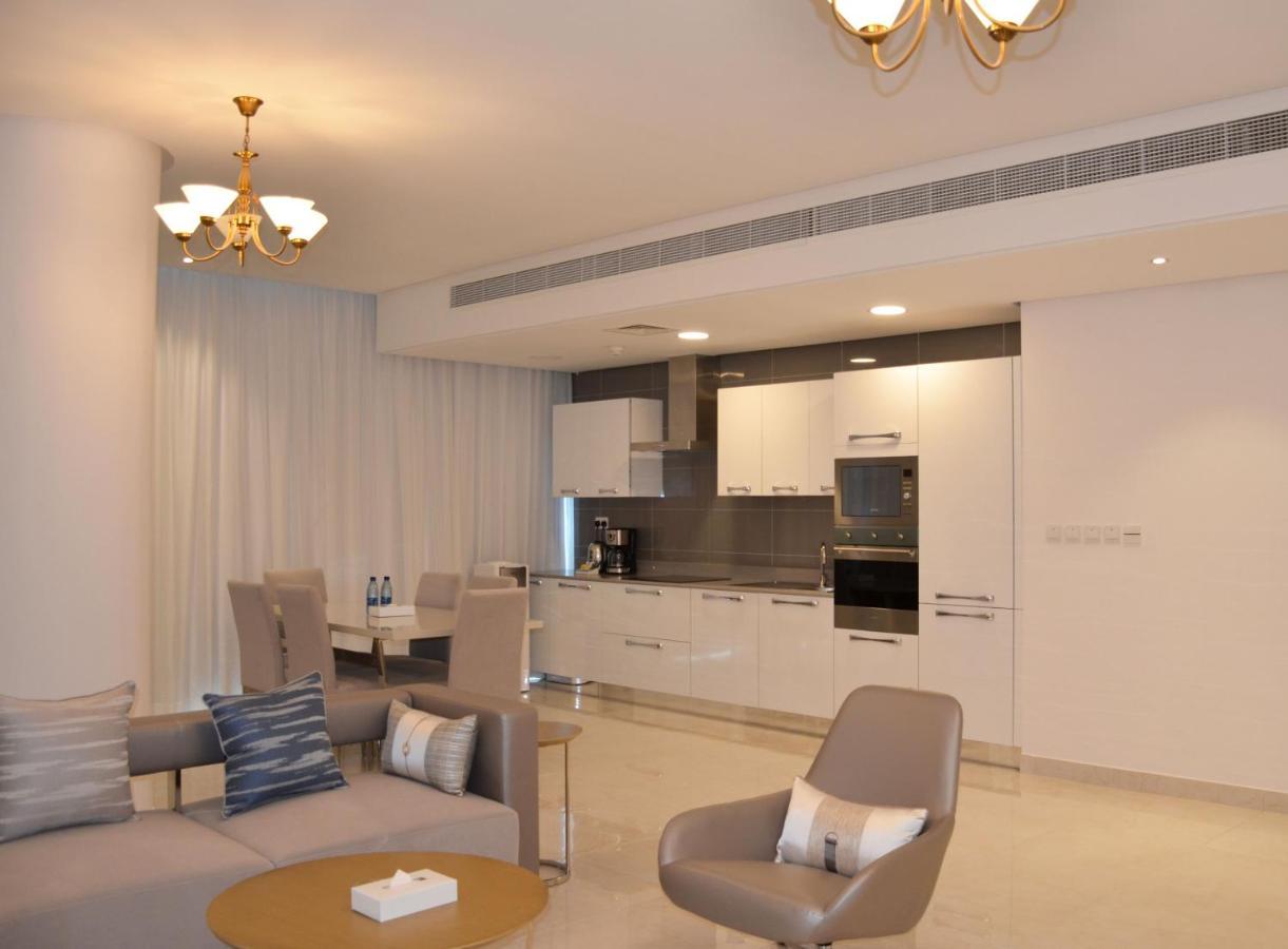 The Lodge Suites Μανάμα Εξωτερικό φωτογραφία