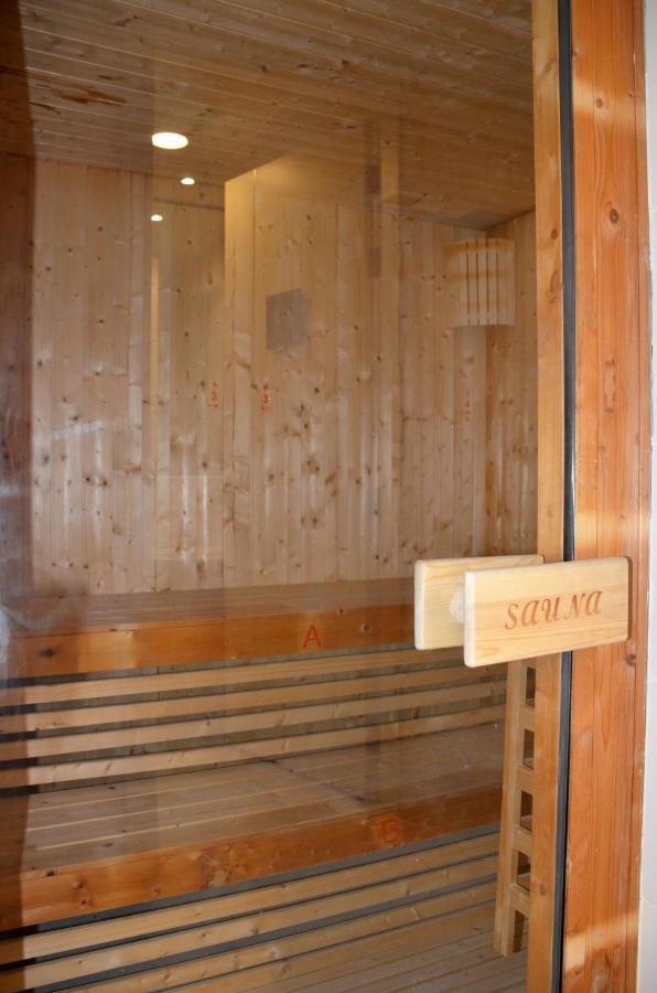The Lodge Suites Μανάμα Εξωτερικό φωτογραφία